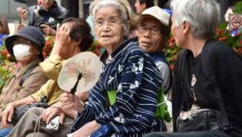 日本工地靠老人干活　急招50万外国劳工