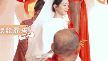 赵丽颖婚纱照流出：离婚一年后，她终于等来了婚礼？