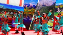 第九届昆仑山大峡谷旅游文化艺术节开幕