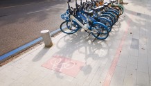 彩色共享单车停放区，你见过没？