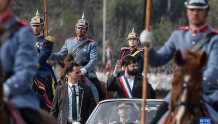 智利举行陆军节阅兵式
