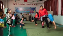 奋斗者·正青春丨赖宣治：一根跳绳教出乡村教育奇迹