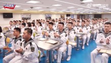 海军安徽舰组织实战化训练，视频来了
