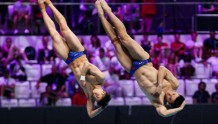 游泳世锦赛，中国跳水“梦之队”首金来啦！