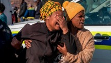 南非一酒吧发生枪击案，至少15人死亡