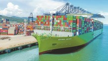 海上巨无霸首航盐田 港首艘中国造全球最大集装箱船“长益”轮装卸货物后将驶往欧洲