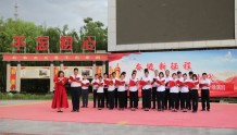轮台县策大雅乡举办百日广场文化活动
