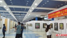 延吉举办庆建州70周年美术书法联展
