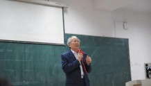 吉林大学教授孙正聿：追问哲学的思想者