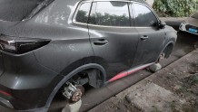 SUV车轮胎变砖头，“车轮大盗”24小时被抓获！