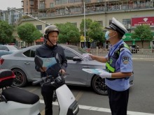 怀化交警发布摩托车、电动车骑乘安全提示！