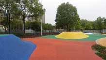 打造“15分钟健身圈”黄石港区这块荒地变身全年龄段友好型广场