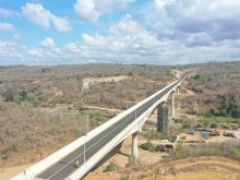 坦桑尼亚新瓦米大桥项目顺利通车
