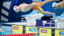 中国小将潘展乐打破男子100米自由泳亚洲纪录