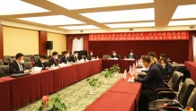  薛志强参加十九届人大二次会议财贸团审议