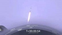 “炸了”一枚猎鹰9火箭！SpaceX以最“暴力”方式考验宇航员逃生系统
