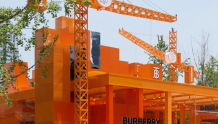 购时髦 | Burberry开启TB全新限时店 海瑞温斯顿全新HW Logo项链