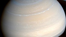 每日天文一图 | 红外波段的土星：来自卡西尼号