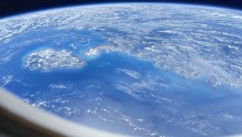 问天发射前夕，神十四乘组太空视角拍下美丽海南岛