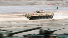 国际军事比赛-2022丨中国创“苏沃洛夫突击”接力赛历史最好战绩