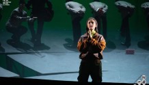 张歆艺中秋登上海舞台：“感激能带着作品在优秀的剧场里绽放！”