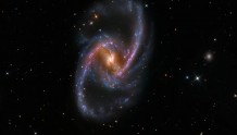 每日天文一图 | NGC1365：雄伟的岛宇宙