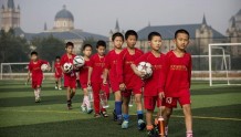 中国足球特色社会主义道路，吸纳日韩足球技术和技战术
