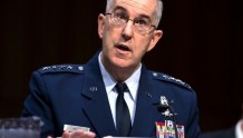 美军高官承认在高超音速武器研发落后，但仍无法加快进度