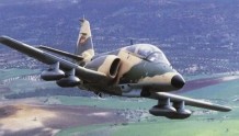 西班牙空军一训练机坠海 飞行员丧生