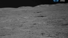 嫦娥四号着陆器和“玉兔二号”月球车进入第十六月夜