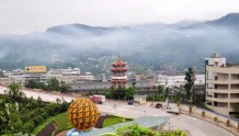 贵州这一古镇，地处赤水河畔，以国酒茅台命名，风景超美！