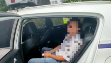 网约车司机猥亵19岁女乘客，笑着狡辩称“无意中手碰到的”！