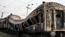 俄军的报复开始了，战术导弹砸中乌克兰火车站，造成200多人死亡