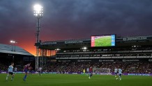 欧洲足坛推出各式省电妙招！限制照明、中午比赛，甚至用球场发电