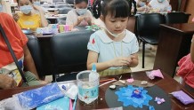 珠海一社区举办青少年手工画制作活动