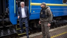 德总统访乌躲进防空洞1.5小时，俄媒：德国政策已服从于乌克兰
