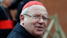 天空新闻：78岁红衣大主教承认35年前虐待14岁女孩 担任梵蒂冈教廷高官